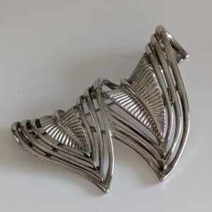 59 Vintage custom jewely flag silver brooch